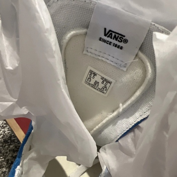 Vans sk8 hi tapered in blue. Womens 8/ men’s 6.5 - Picture 6 of 7